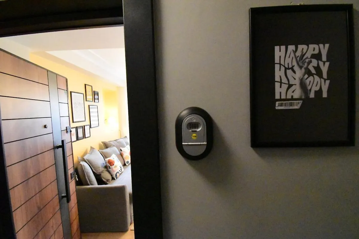 דירות איסטמבול Stunning 2Br 3Ac Near Metro - Ym 3