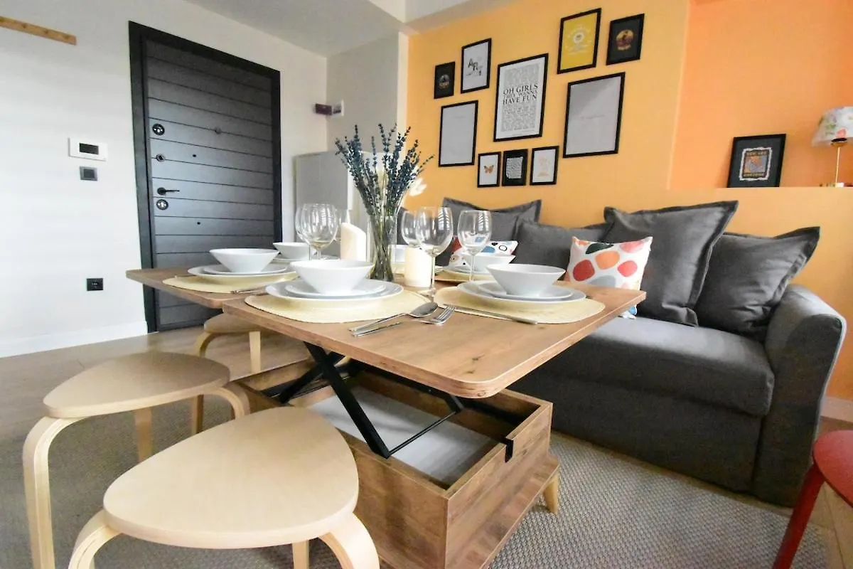 הקונטקטים של Stunning 2Br 3Ac Near Metro - Ym 3